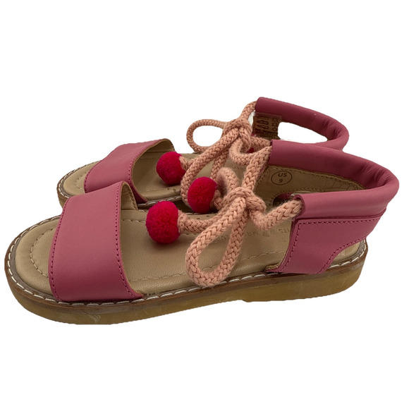 Petits Marcheurs Girls Belinda Pom Pom Pink Leather Flat Sandals Size 9 NWOB - Picture 1 of 7